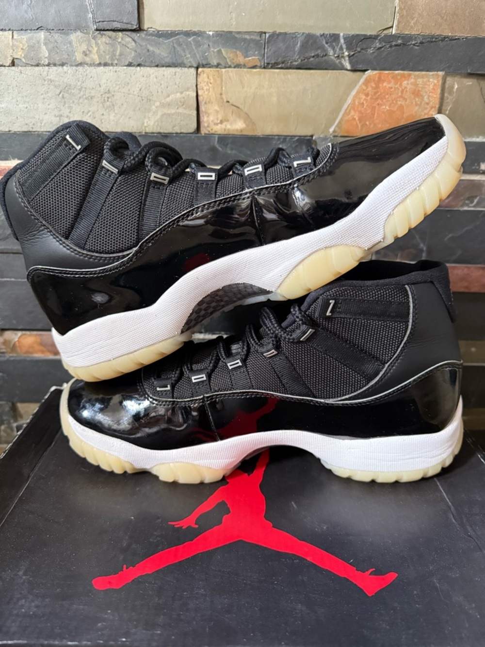 Jordan 11 Retro Jubilee Men’s Size 9 Black FAST SHIPPING 25th Anniversary
